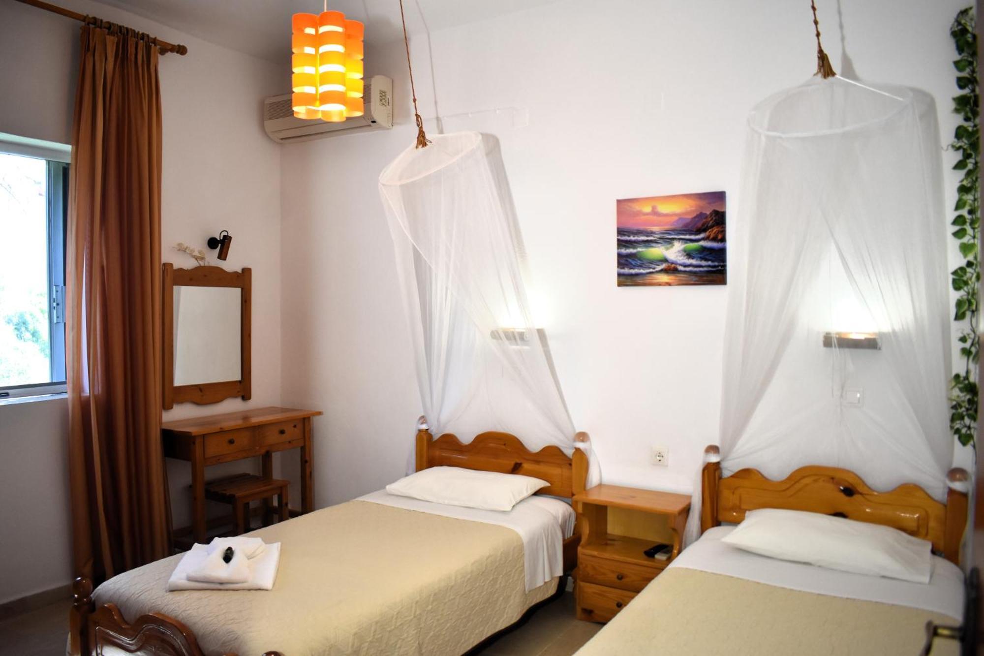 Kostas Apartments & Studios Άγιος Γεώργιος Πάγων Εξωτερικό φωτογραφία