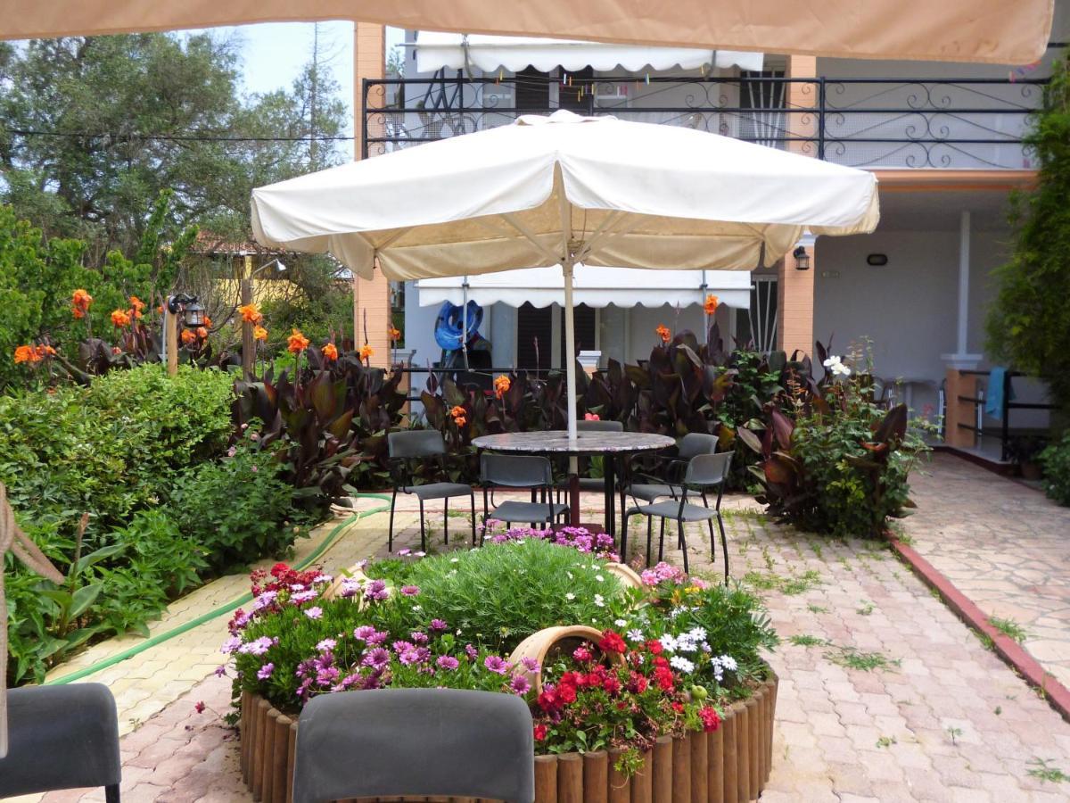 Kostas Apartments & Studios Άγιος Γεώργιος Πάγων Εξωτερικό φωτογραφία