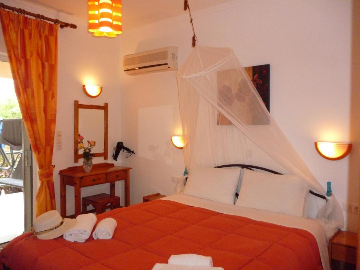 Kostas Apartments & Studios Άγιος Γεώργιος Πάγων Εξωτερικό φωτογραφία