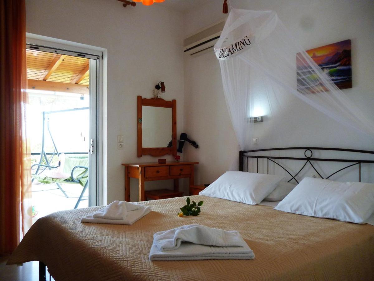 Kostas Apartments & Studios Άγιος Γεώργιος Πάγων Εξωτερικό φωτογραφία